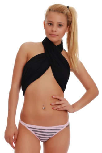 Памучни бикини с раирана визия и стандартно покритие, което следва линията на тялото без обем